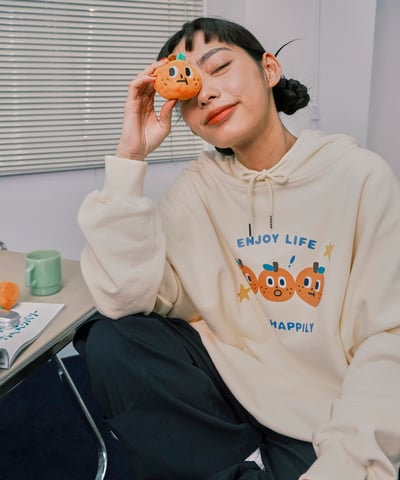 桔利好朋友 連帽tee / 米白11