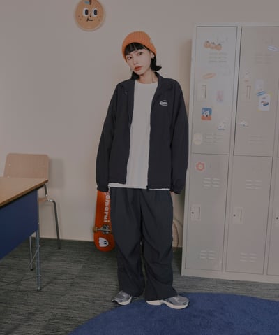 Really 灰黑防風外套8