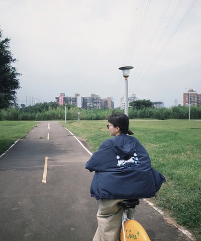 Keep going 防曬防潑水輕量外套 深藍15