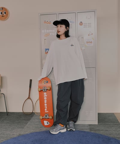 哪裡跌倒哪裡躺 長袖tee 白2