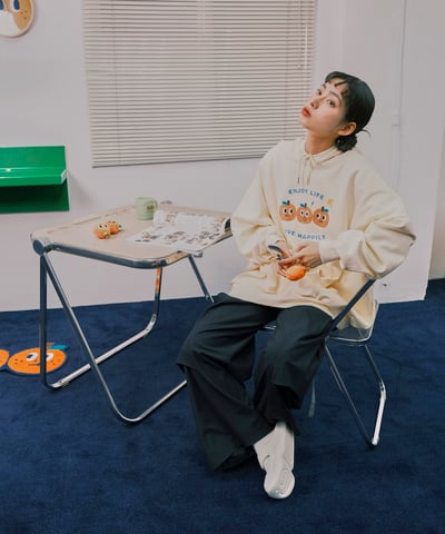 桔利好朋友 連帽tee / 米白8