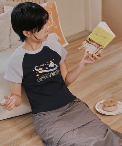 桔利宇宙 拉克蘭袖短tee 藍4