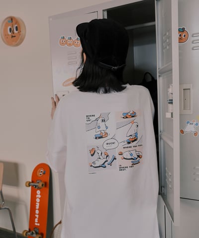 哪裡跌倒哪裡躺 長袖tee 白9