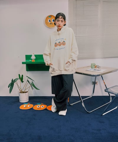 桔利好朋友 連帽tee / 米白7