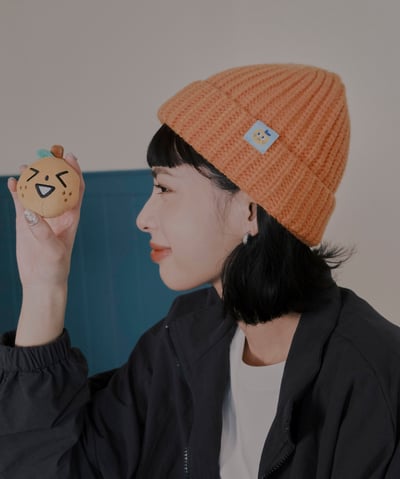桔利小標 桔色毛帽3