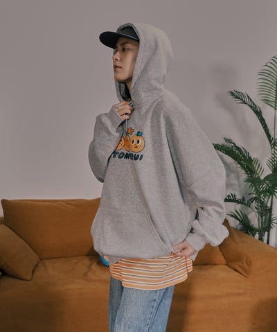 綻放的桔利 刷毛帽tee16