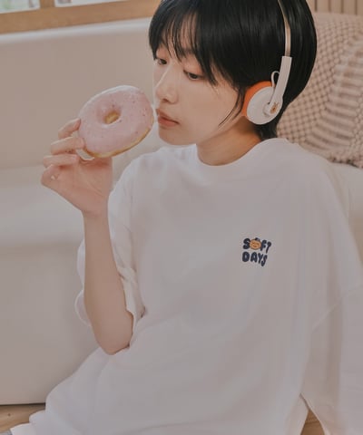 SOFT DAYS tee 白1