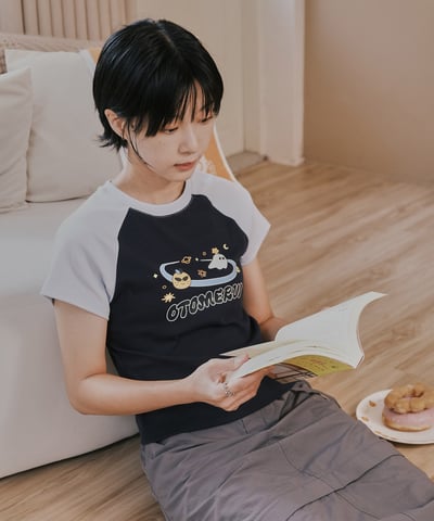 桔利宇宙 拉克蘭袖短tee 藍5