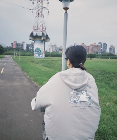 Keep going 防曬防潑水輕量外套 淺灰10
