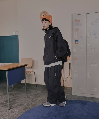 Really 灰黑防風外套19