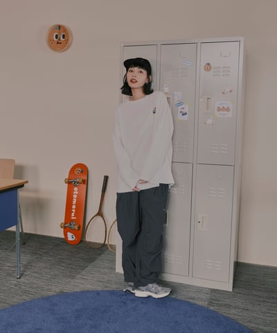 哪裡跌倒哪裡躺 長袖tee 白10