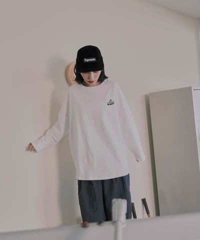 哪裡跌倒哪裡躺 長袖tee 白7