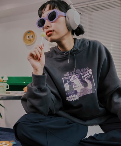 璐苡哥桔拉！連帽Tee 3.05