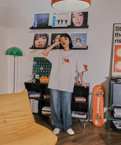 屋頂上的白日夢 tee8