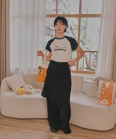 桔利宇宙 拉克蘭袖短tee 白4