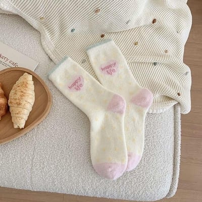 粉粉圖案冬季毛圈毛絨襪四雙組5