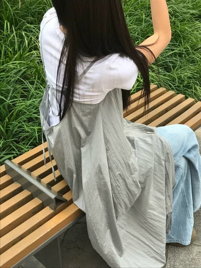 韓系chic設計感露背吊帶連衣裙2