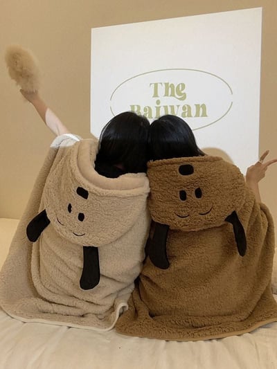 狗狗連帽可愛  溫暖披肩連帽斗篷毯子2