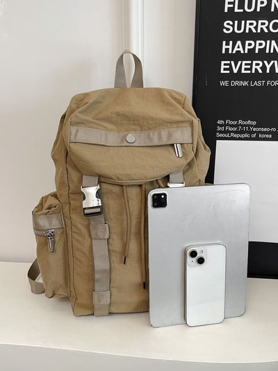 【輕便大容量．出遊首選】 特製款尼龍多口袋雙肩包4色可選11