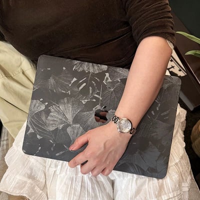 低調光澤 琉光銀杏紋 MacBook 專用保護殼2