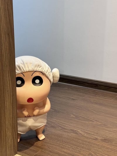 1比1蠟筆小新40cm大型擺件 洗澡小新3