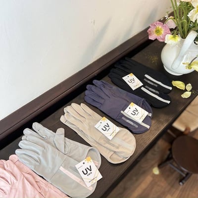 出口日本開車手套 夏天戶外騎乘防紫外線防滑 可觸控手機 遮陽冰絲防曬薄款手套2