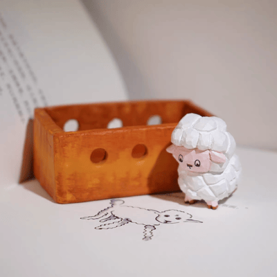 「請給我畫隻綿羊」手工木雕擺件 小王子經典箱中綿羊造型禮盒2