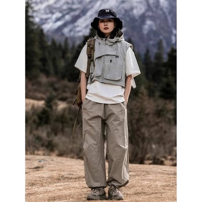 山系機能連帽短款背心 日系戶外多口袋坎肩・男女同款情侶背心1