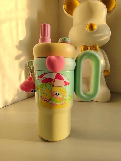 Ins風可愛兔卡通不鏽鋼保溫杯 超萌大容量帶手把吸管杯10