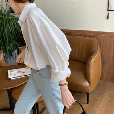 韓風極簡主義 小心機露背褶皺長袖襯衫5