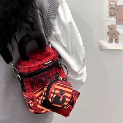 甜美可愛水桶包 卡通插畫斜背手機包手提斜挎兩用＋零錢包3