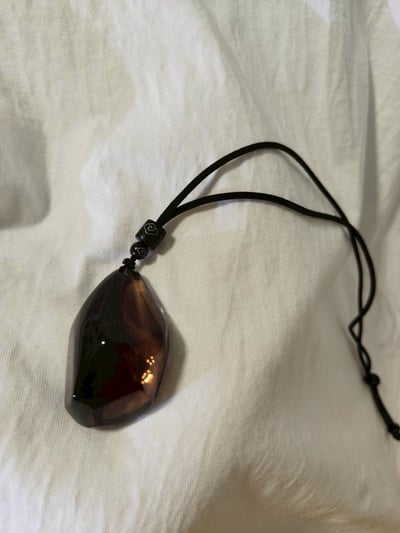 茶晶項鍊  山影守護5