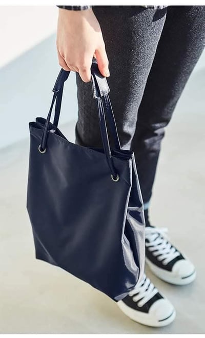 簡約百搭大容量防震防潑水電腦包5