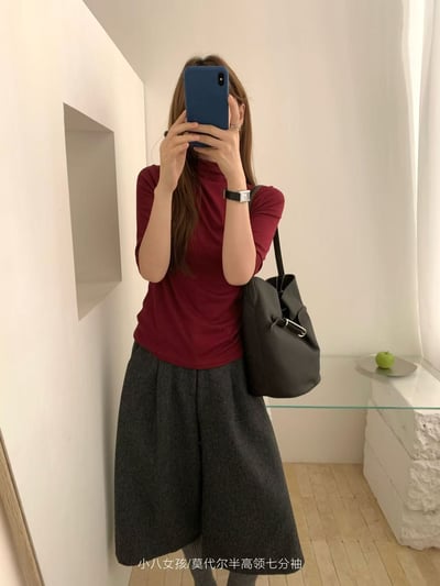 簡約舒適莫代爾半高領七分袖上衣4