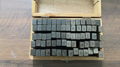 文青手作必備 復古木盒英文印章 70枚 字母×數字×符號全套6