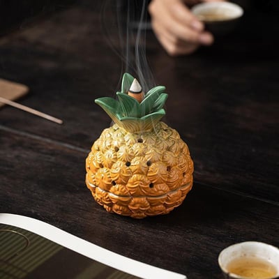 【香氣在菠蘿裡飄】 新中式手工質感  創意陶瓷香薰爐2