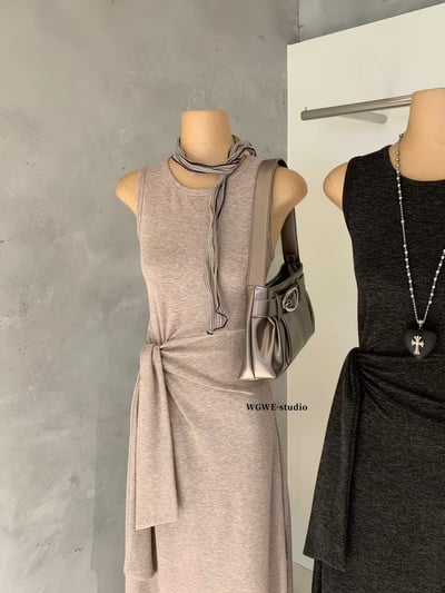 春夏｜極簡綁帶收腰無袖開叉連身裙1