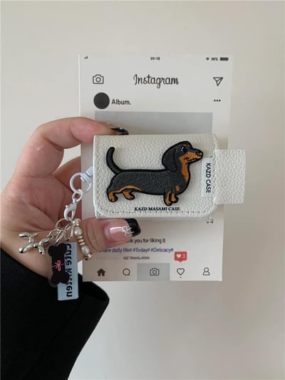 趣味卡通臘腸狗皮質耳機保護套1