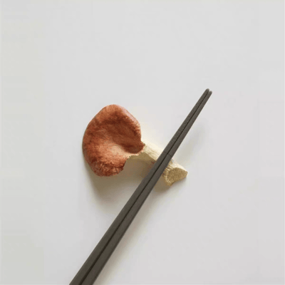 INS風餐桌小物 法式復古小蘑菇筷子架｜彩色手工彩繪樹脂餐桌擺件3