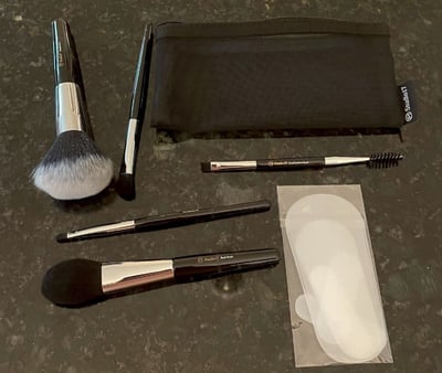 攜帶式專業彩妝刷具組3