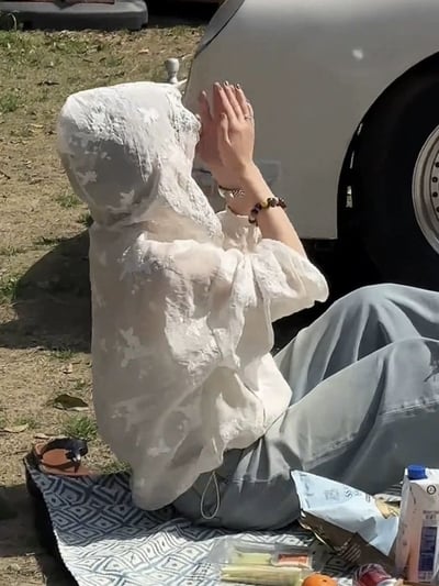 法式蕾絲連帽防曬衫輕薄舒適款4