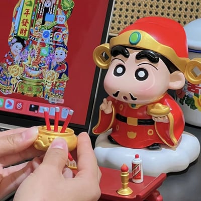 新年限定來財啦！蠟筆小新財神擺件4