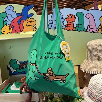 Have You Seen My Dog?  綠色狗狗療癒折疊購物袋 輕巧可收納・大容量出門包3