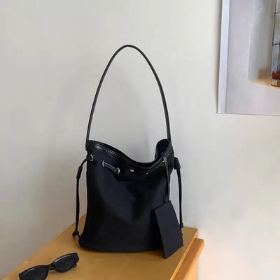 韓系ins抽繩水桶包 大容量帆布單肩包 通勤必備4