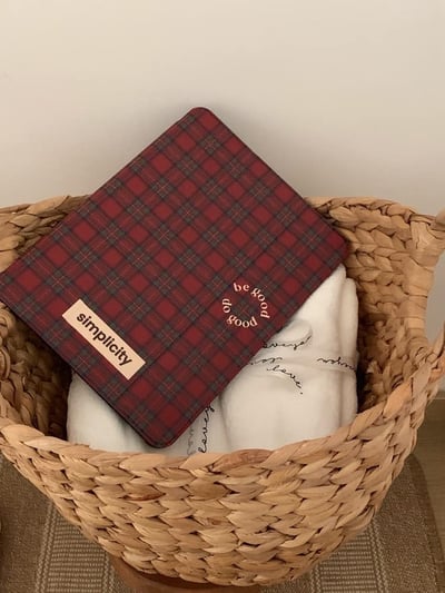 Be good 紅格紋三折式潑墨愛心iPad平版保護套7