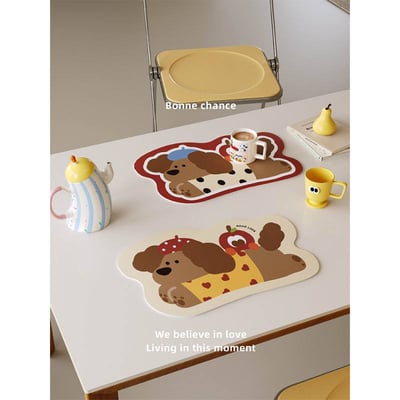 卡通豪可愛的臘腸狗 防水防油免洗皮革餐墊2入1