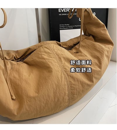 通勤休閒百搭 韓系風尼龍布流浪包 單肩斜挎包11