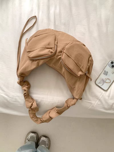 夏季必入！皺褶雲朵單肩包11