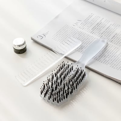 優質六爪鏤空豬鬃毛排骨按摩梳1