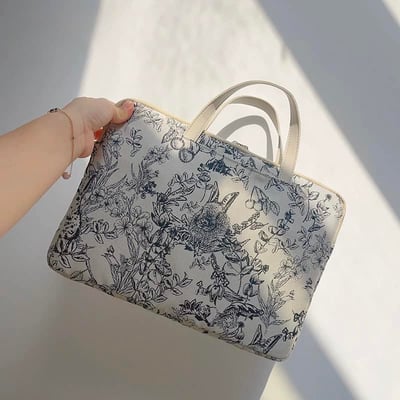 林中小兔子 刺繡花卉與兔多功能旅行電腦包3